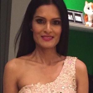 Meet your Posher, Lena